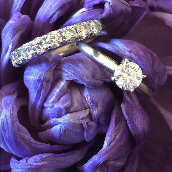 14K Diamond Ring Set - Picture 2 of 11